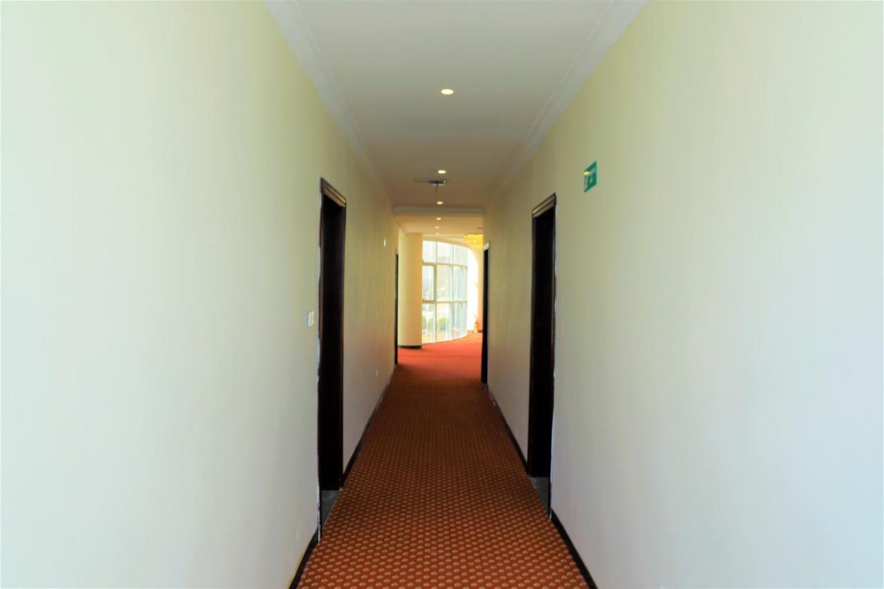 Lege T'afo Tewodros Belay International Hotel מראה חיצוני תמונה